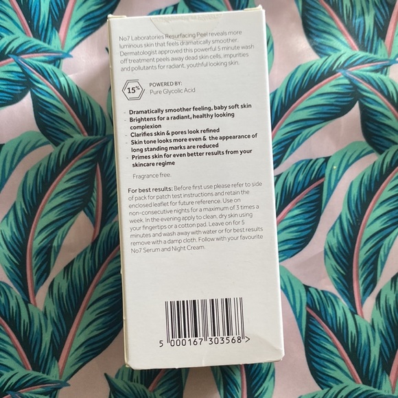Laboratories No. 7 Resurfacing Peel 15% Glycolic Acid NIB - Picture 12 of 15